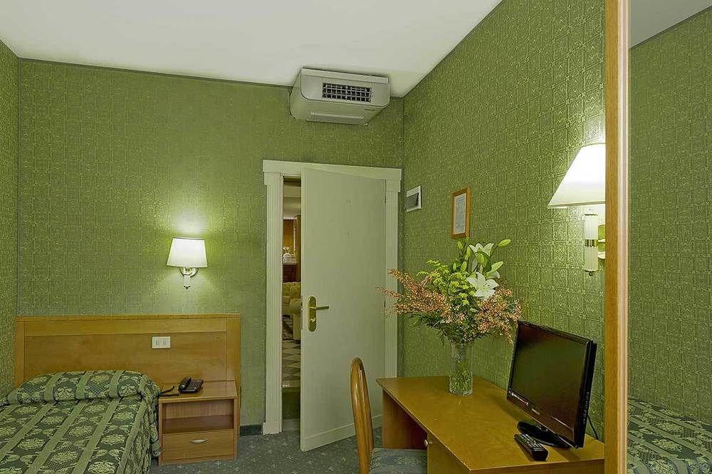 Hotel Spagna Venedik Dış mekan fotoğraf